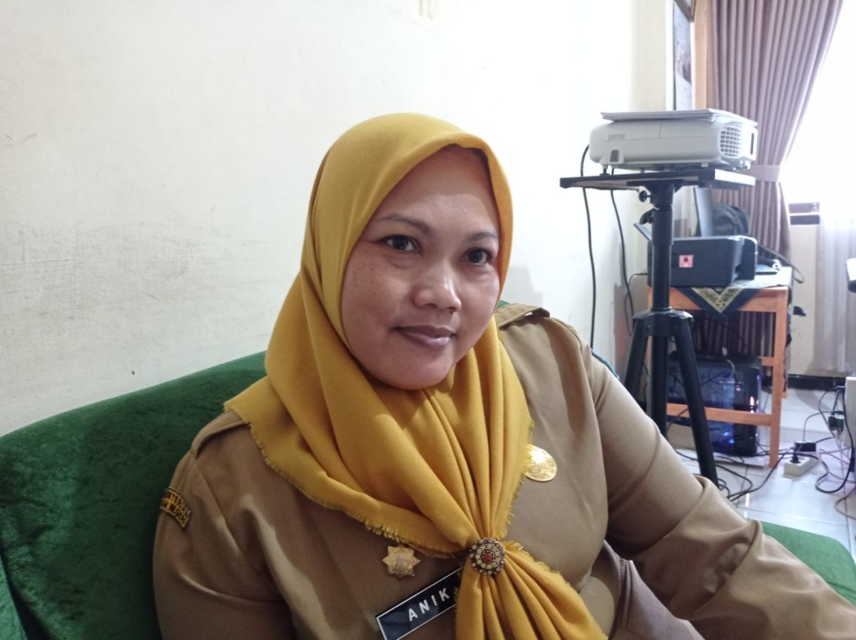 Kabid Pemerintah Desa, Dinas Pemberdayaan Masyarakat dan Desa (PMD), Anik Purwani. (Foto: Ahmad Fauzani/jatimnow.com)
