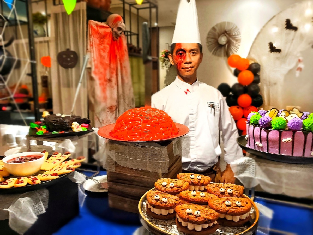 Aneka Kejutan pada Halloween Night Carnival di Swiss-Belinn Juanda
