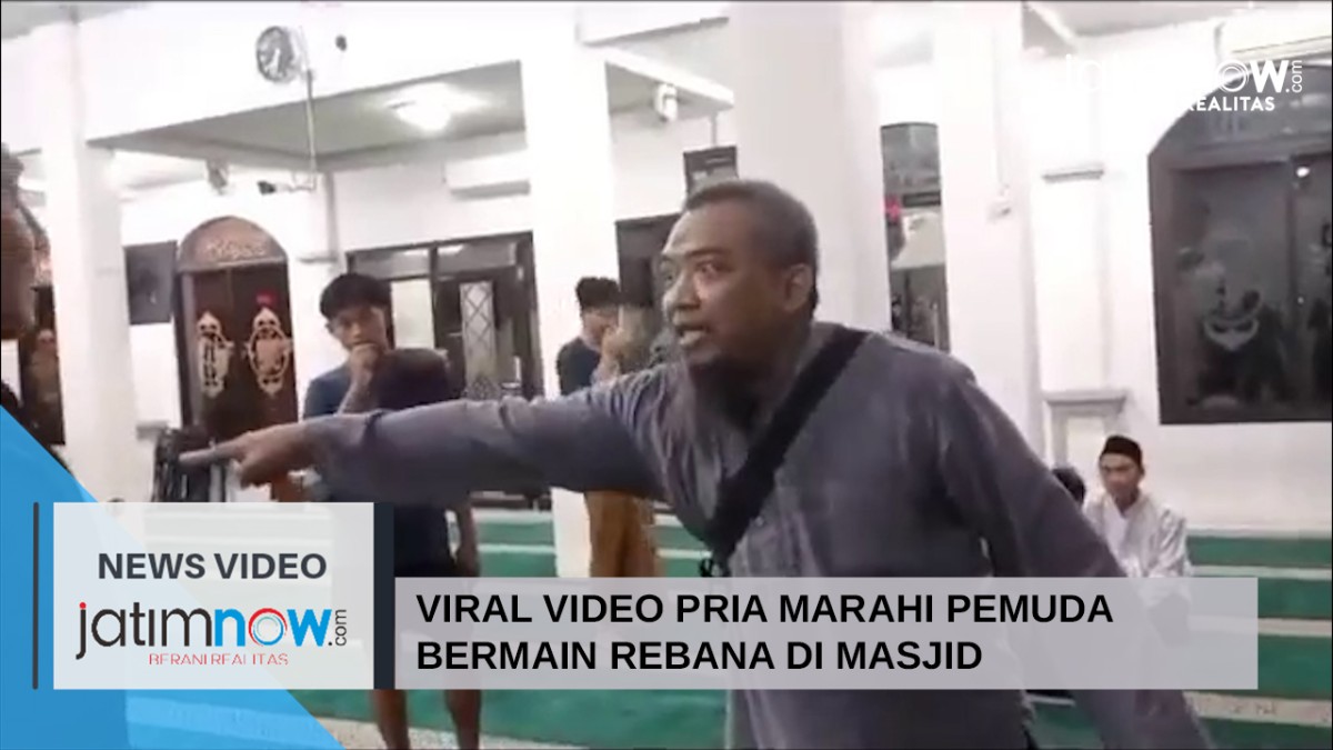 Video: Viral Pria Marahi Pemuda Bermain Rebana di Masjid