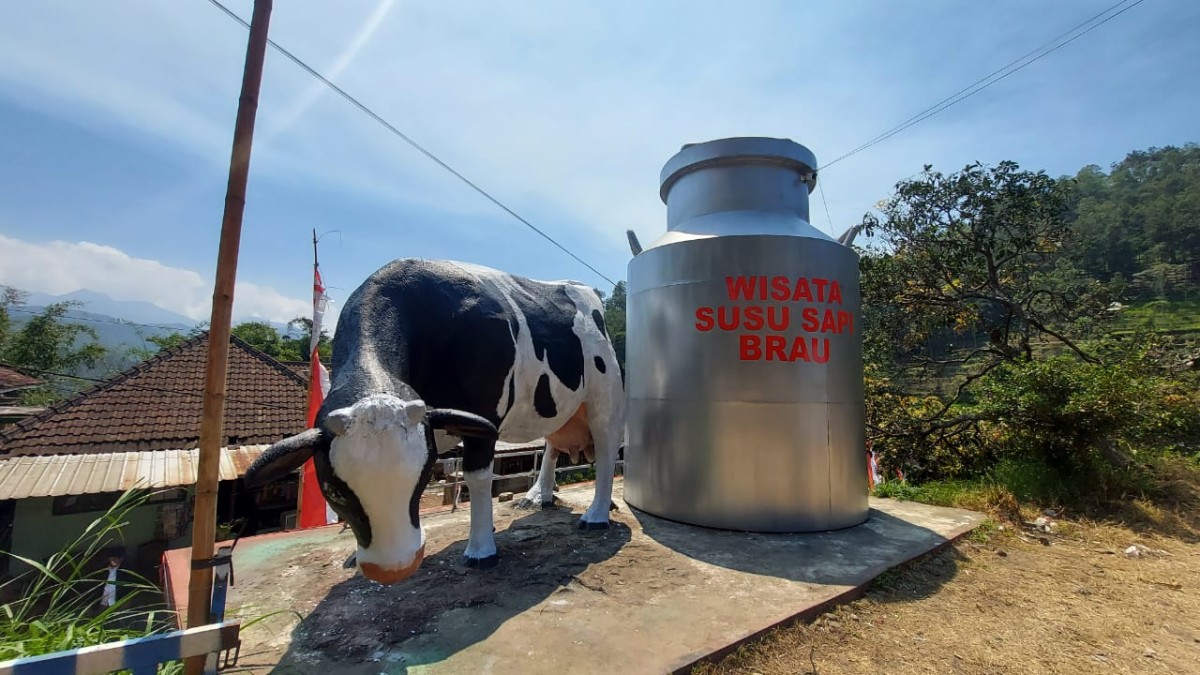 Ikon Dusun Brau sebagai salah penghasil susu sapi di Kota Batu. (Foto: Ni'am Kurniawan/jatimnow.com)