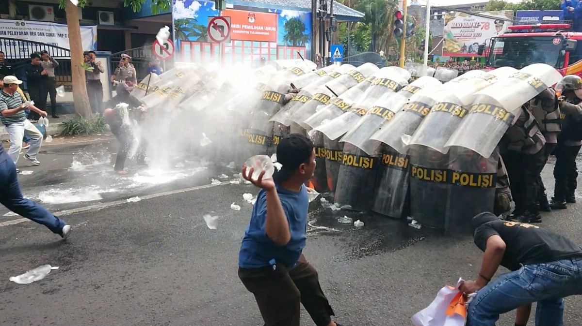 Ketua KPU Tulungagung Diculik, Relawan Semut Merah, Ditemukan di Lahan Kosong