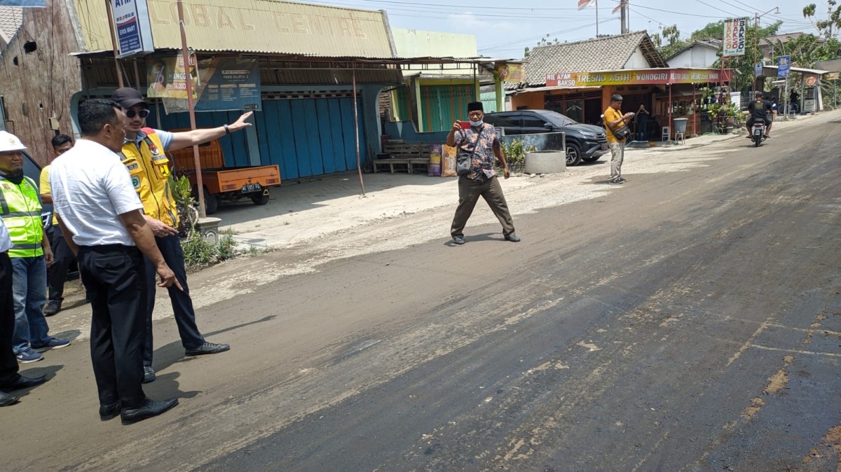 Kang Giri Gandeng Pemerintah Pusat Perbaiki Jalan Akses Menuju Monumen Reog