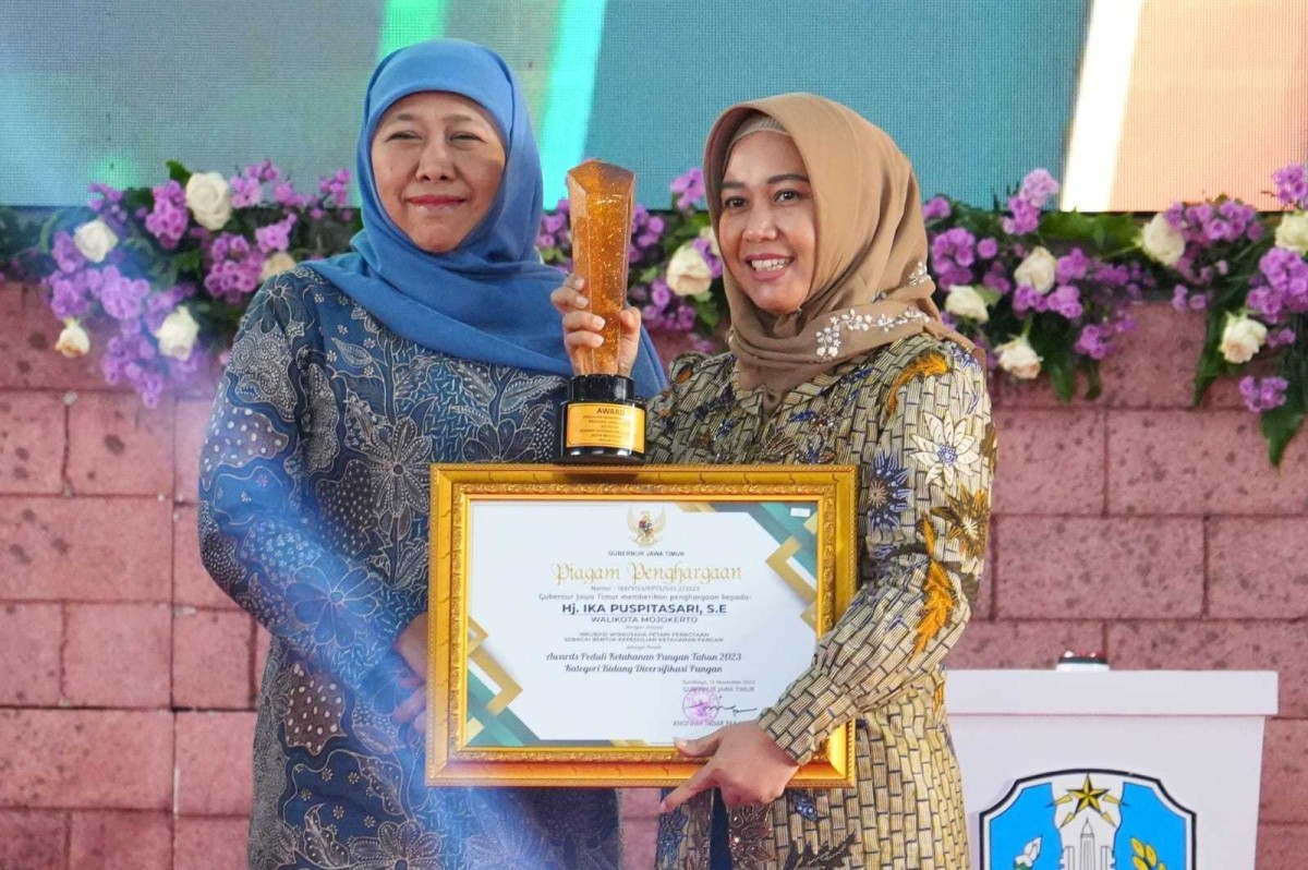Pemkot Mojokerto Raih Penghargaan Peduli Ketahanan Pangan 2023, Ning Ita Beri Pesan Begini