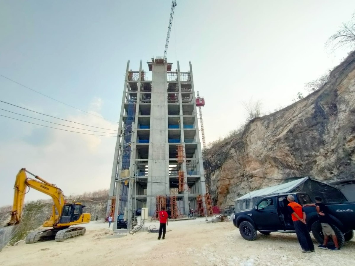 Progres Monumen Reog di Ponorogo sudah 11 lantai. (Foto: Prokopim Pemkab Ponorogo for jatimnow.com)