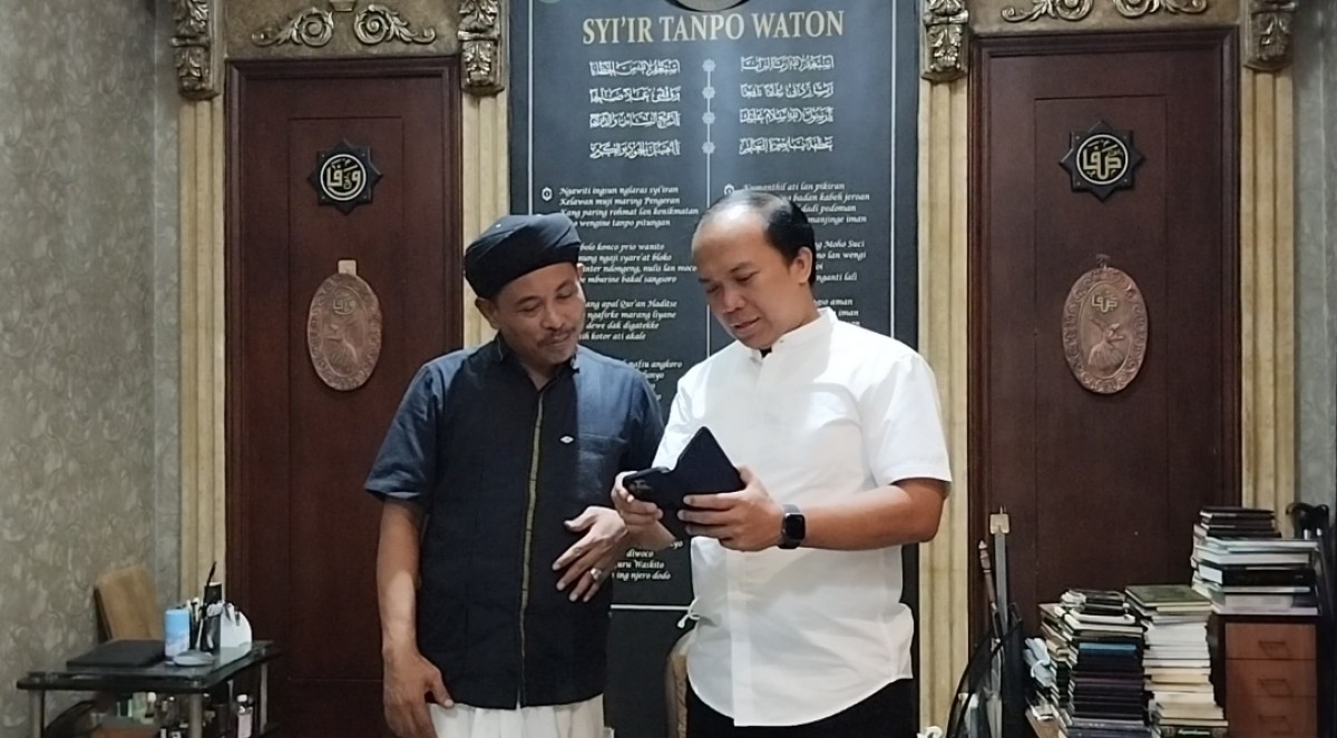 Pencipta Syi'ir Tanpo Waton Dukung Bambang Budi Suwarso Raih Kursi DPR RI