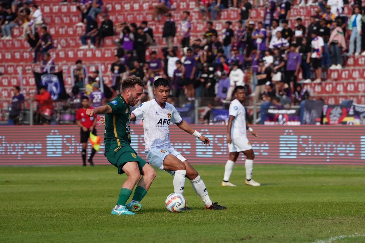 Persik Kediri saat menghadapi Persebaya Surabaya. (Foto: Persik Kediri/jatimnow.com)