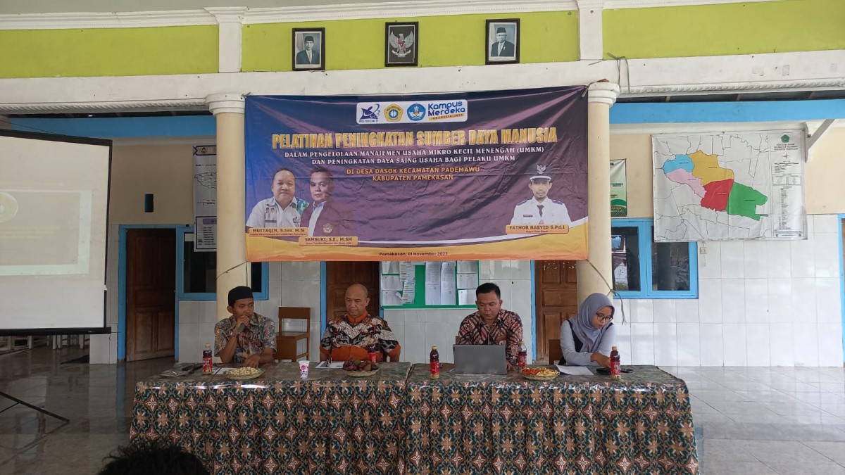 Pelatihan UMKM yang dilaksanakan mahasiswa KKN UTM Bangkalan. (Foto: Fathor Rahman/jatimnow.com)