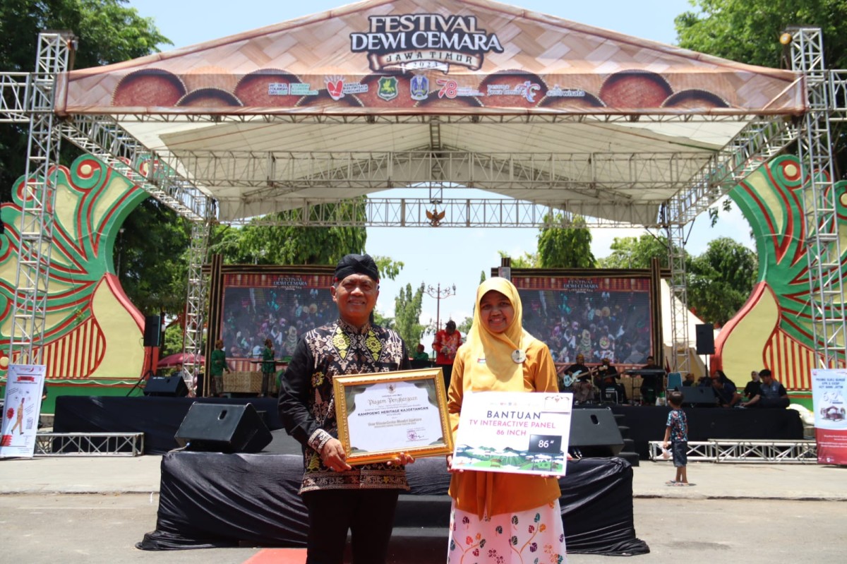 Kampoeng Heritage Kajoetangan Kota Malang Raih Penghargaan Dewi Cemara Jatim 2023