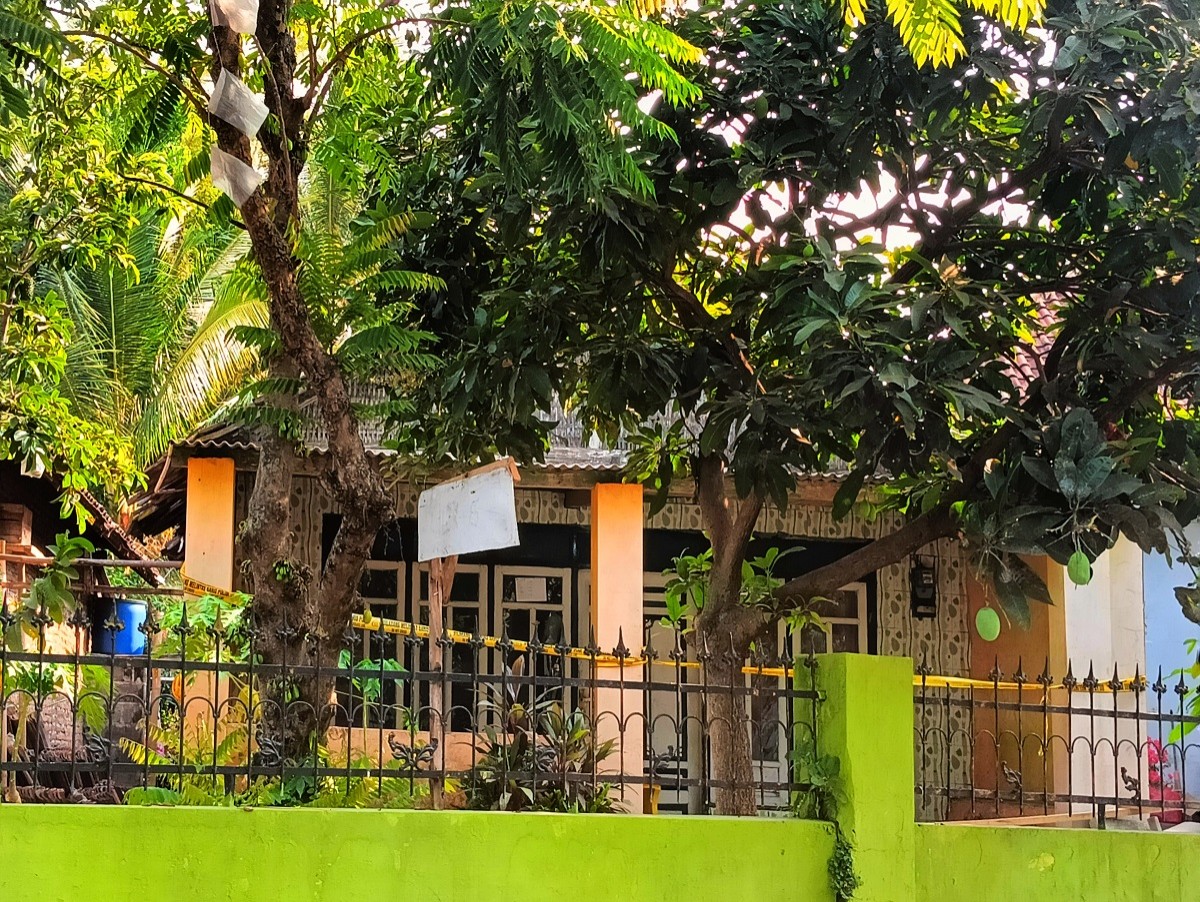 Lokasi kejadian rumah korban pembunuhan. (Ahaddiini HM/jatimnow.com).