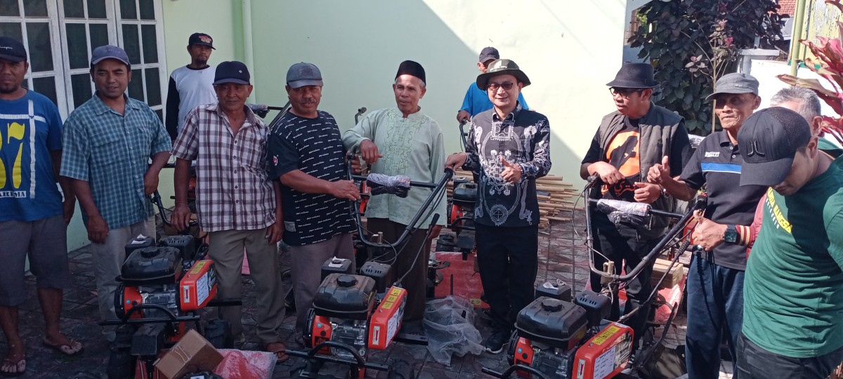 Bantu 12 Poktan di Kota Batu, Cak Udin Minta Pemerintah Serius Prioritaskan Petani