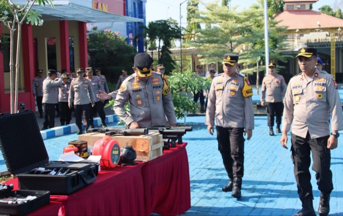 Pengecekan Almatsus di Polres Bangkalan. (Humas Polres Bangkalan for jatimnow.com)