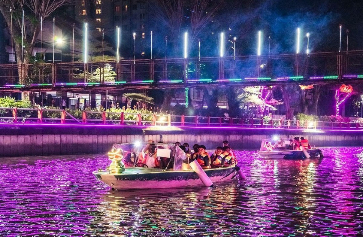 Wisata Perahu Kalimas Surabaya. (akun Instagram @wisatakalimas for jatimnow.com)