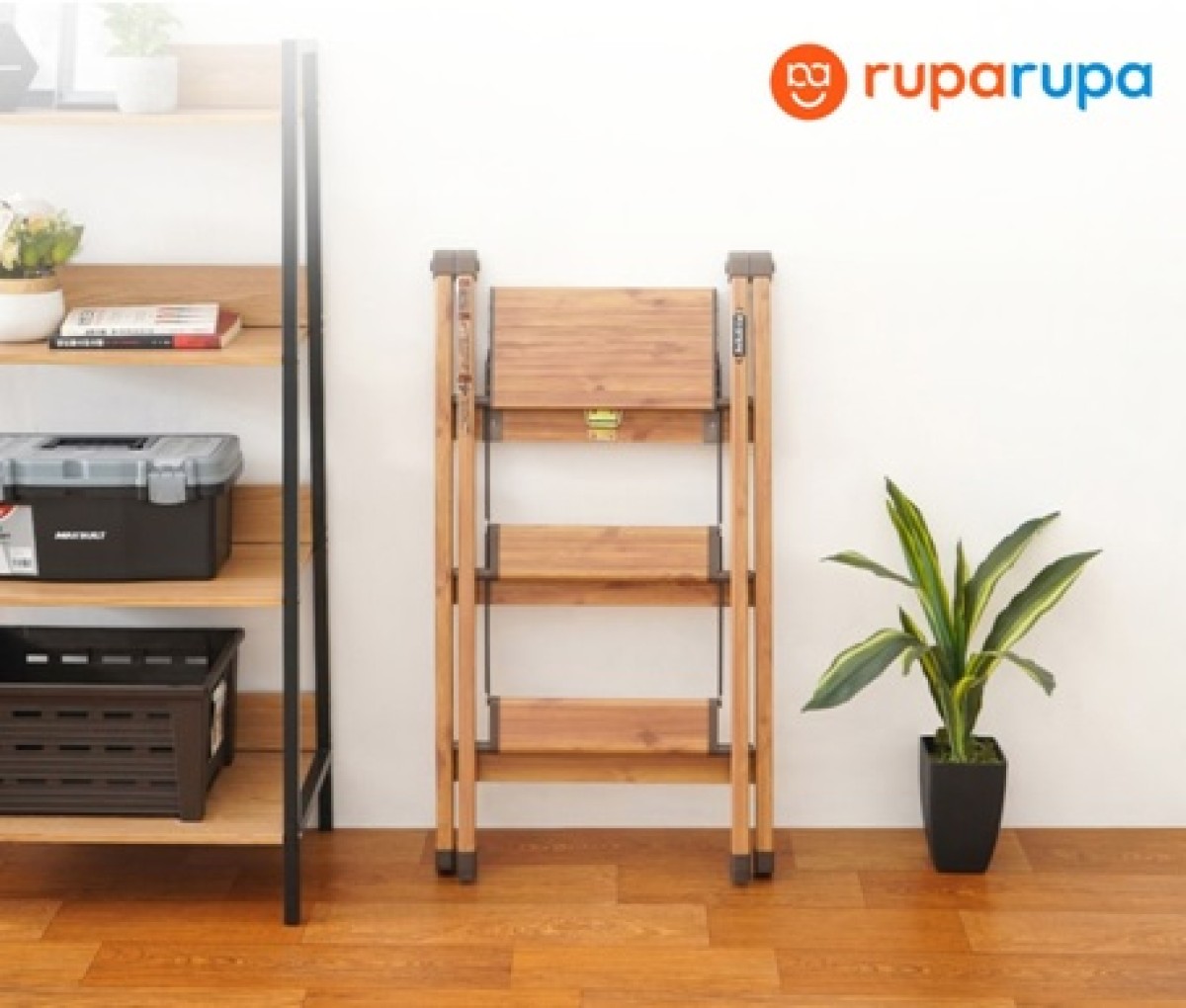 Tangga lipat yang multifungsi. (Foto: ruparupa for jatimnow.com)