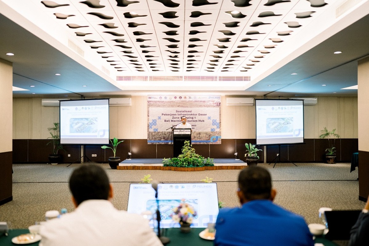 Sosialisasi kepada stakeholder dan masyarakat terkait pembangunan insfrastruktur dasar jalan penghubung di area pengembangan 1 Bali Maritime Tourism Hub (BMTH) yang dilaksanakan Pelindo. (Foto: Humas Pelindo Regional 3)