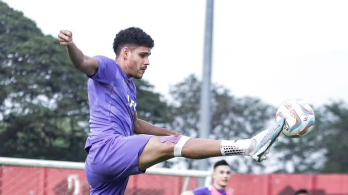 Jefinho sudah berlatih  bersama Persik Kediri jelang lawan Madura United. (Foto : Persik Kediri/jatimnow.com)