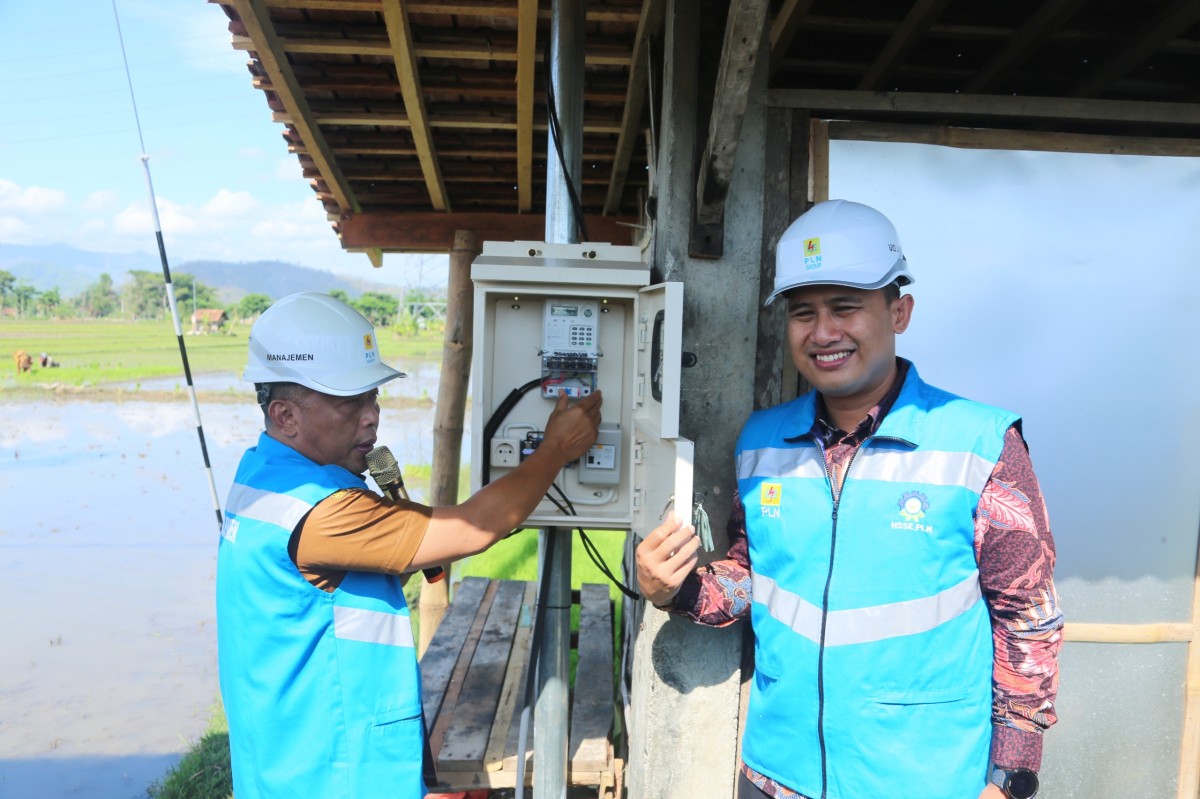 Kang Giri Resmikan Program Listrik Masuk Sawah, Dongkrak Produktivitas Pertanian di Ponorogo