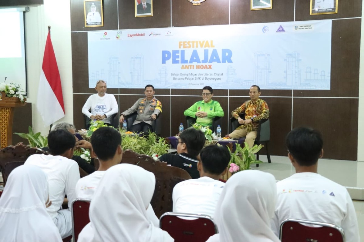 Festival anti hoax dan lterasi digital bersama pelajar SMK di Bojonegoro FJTB (Foto: Misbahul Munir/jatimnow.com)