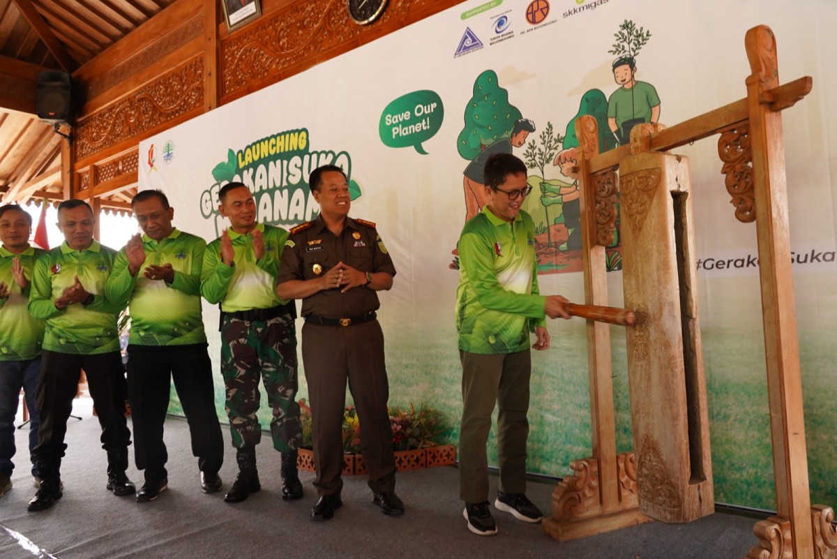 Launching Gerakan Suka Menanam, PJ Bupati Bojonegoro Ajak Warga Jaga Lingkungan