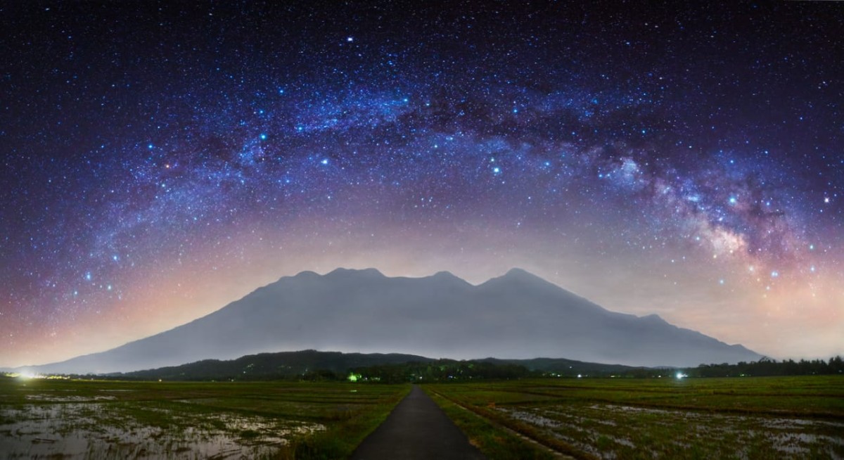 Salah satu lukisan karya Arik S. Wartono. (Foto: Sahlul Fahmi/jatimnow.com)