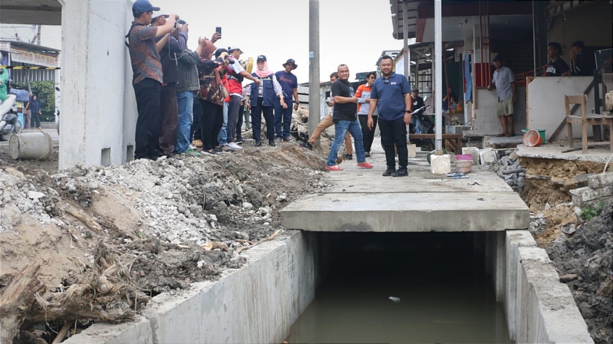 Proyek Drainase Benjeng-Balongpanggang Gresik Capai 64,80 Persen