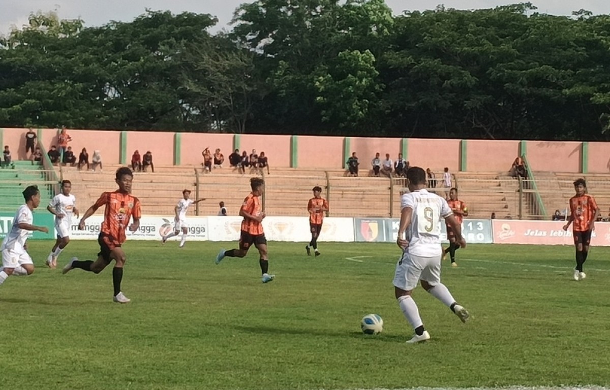 Persibo Bojonegoro Vs Madiun Putra FC. (Foto: Misbahul Munir/jatimnow.com)
