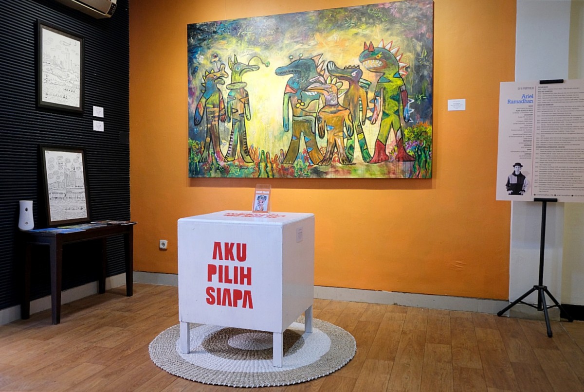 Suasana pemeran tunggal Ariel Ramadhan bertajuk Metamorfosis di ARTS.ID Surabaya. (Foto: Sanggar DAUN for jatimnow.com)