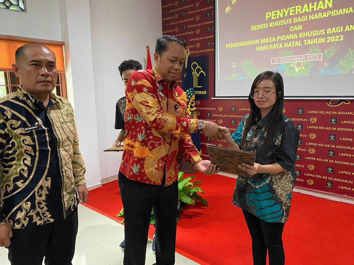 358 Narapidana di Jatim Terima Remisi Natal, 3 Orang Langsung Bebas