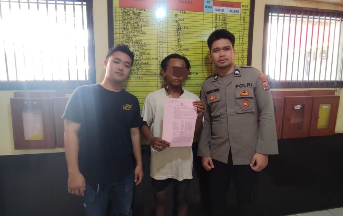 Tersangka MIA saat ditahan di Tulungagung. (Foto: Bramanta Pamungkas/jatimnow.com)