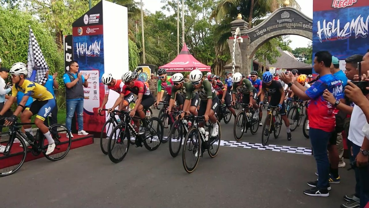 Ratusan Atlet Sepeda Ikuti Kejuaraan Hell2men di Tulungagung