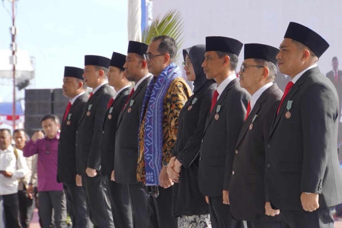 Komitmen Jaga Kelestarian Alam, Bupati Trenggalek Mas Ipin Raih Penghargaan dari Jokowi