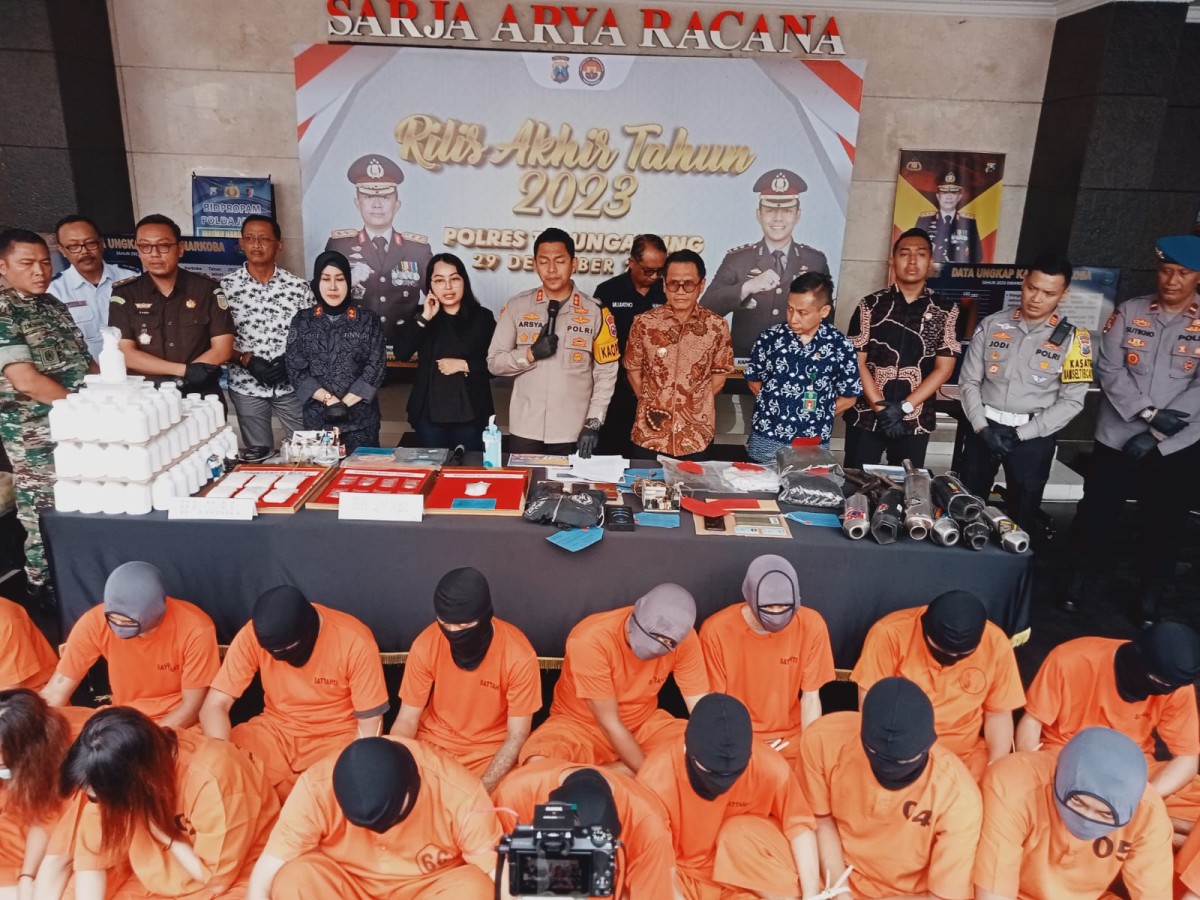 Polres Tulungagung saat merilis capaian tahun 2023. (Foto: Bramanta Pamungkas/jatimnow.com)