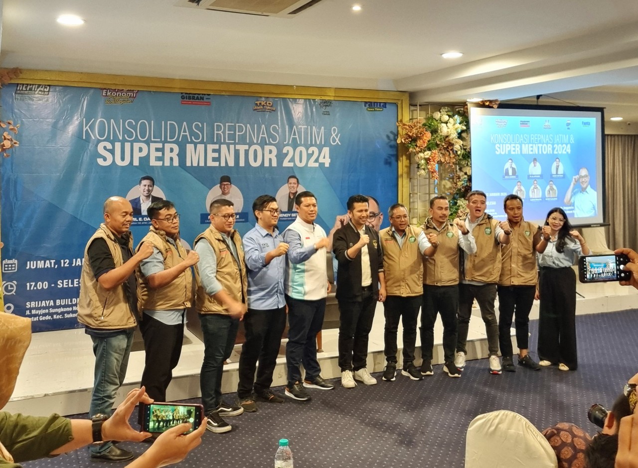 Relawan Repnas mendukung Prabowo Subianto - Gibran Rakabuming Raka. (Foto-foto: Ni'am Kurniawan/jatimnow.com)