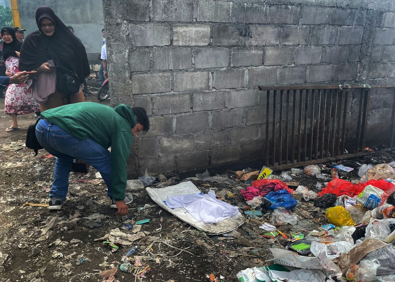 Lokasi bayi dibuang di TPST Sidoarjo. (Foto: Ahaddiini HM/jatimnow.com).