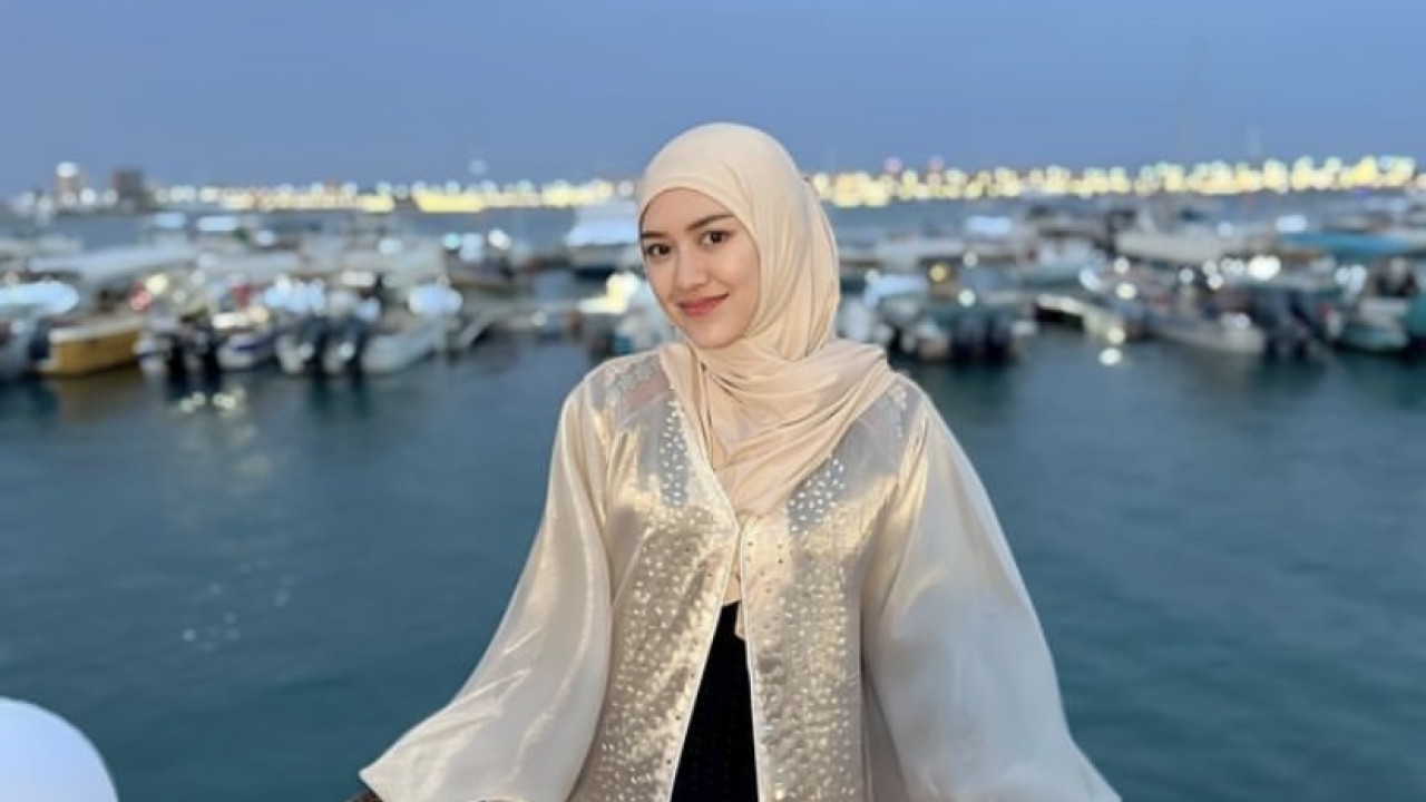 Salah satu pengisi acara dalam harlah Sabilu Taubah ke-5, Happy Asmara. (Foto: Instagram @happy_asmara77)