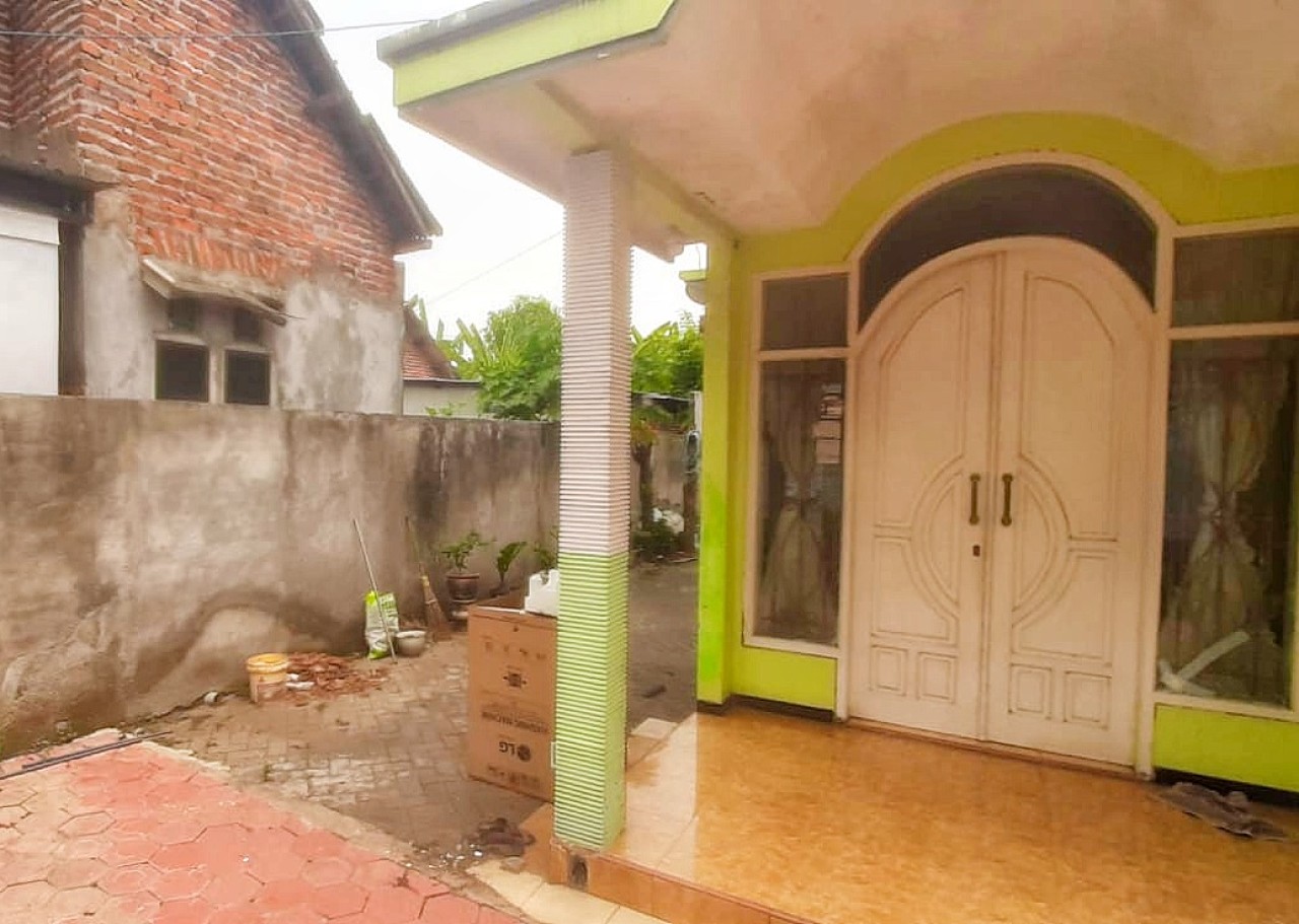 Konflik Warga Rumah Dilempari Genting di Taman Sidoarjo Berakhir Damai