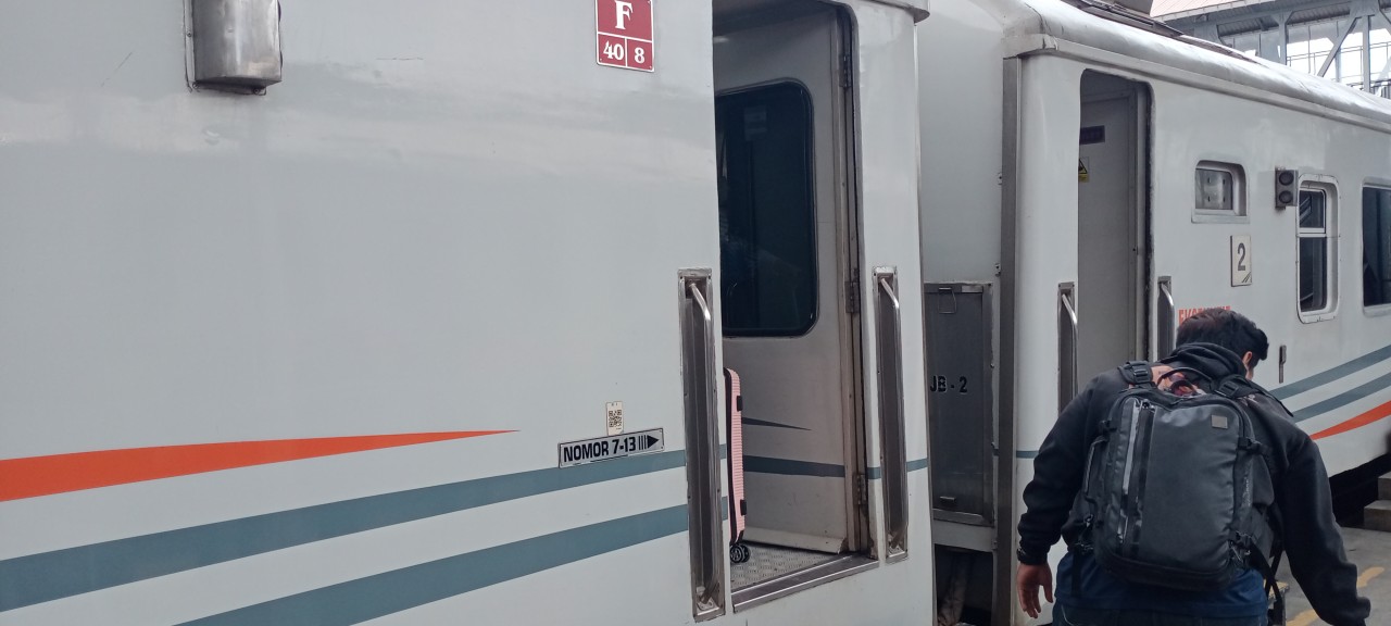 Suasana Stasiun Kota Malang beberapa waktu lalu. (Foto: Gerhana/jatimnow.com)oto : Gerhana