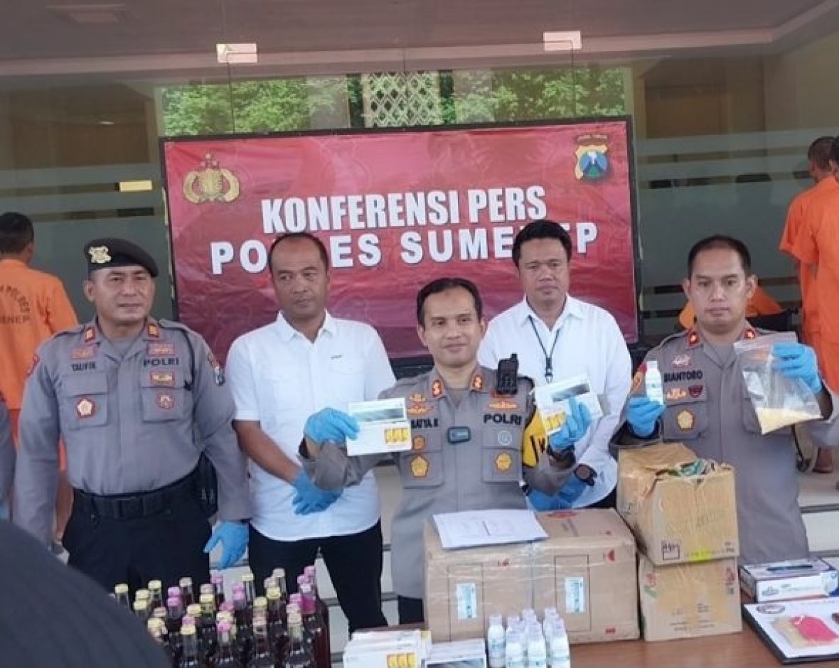 3.000 Butir Pil Obat Batuk di Sumenep Dijadikan Bahan Miras Oplosan, Bahaya Tenan Iki!