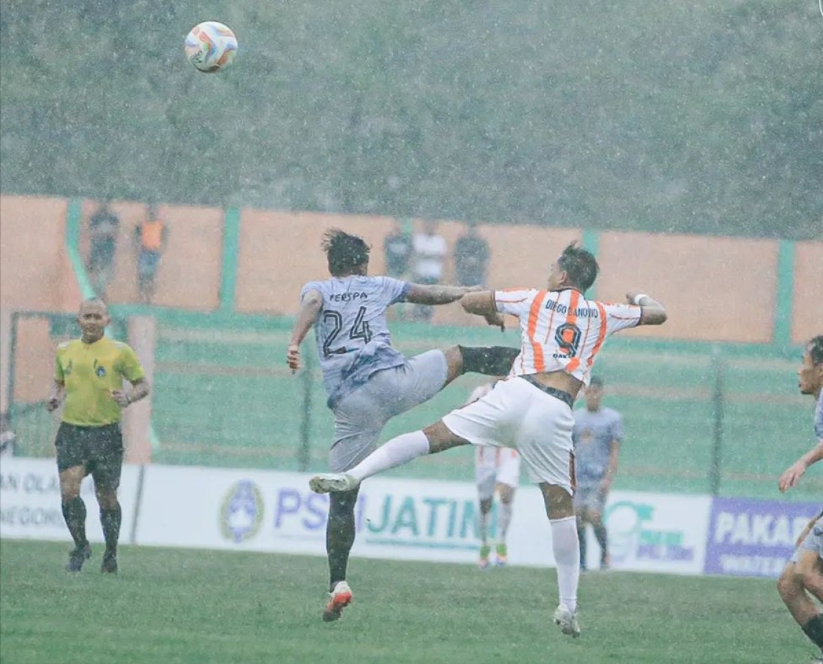 Laga Persibo Vs Perspa Pacitan. (Foto: dok Instagram Persibo Bojonegoro)