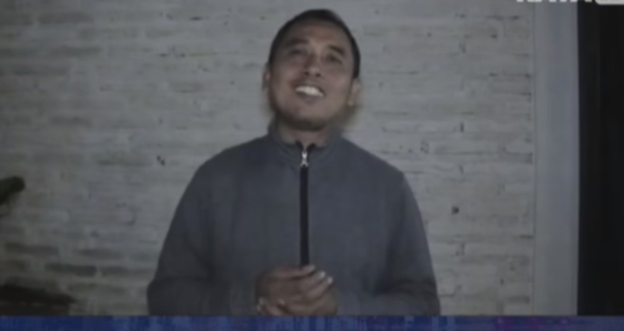 Muhammad Syukron mengklarifikasi dan meminta maaf terkait kebohongannya dengan berpura-pura telah menjadi korban begal. (Foto: Tangkapan layar akun media sosial @malangraya_info)