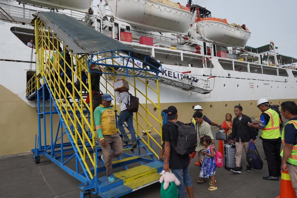 Kenaikan jumlah arus penumpang sebesar 24% pada periode H-15 hingga H+8 libur Nataru. (