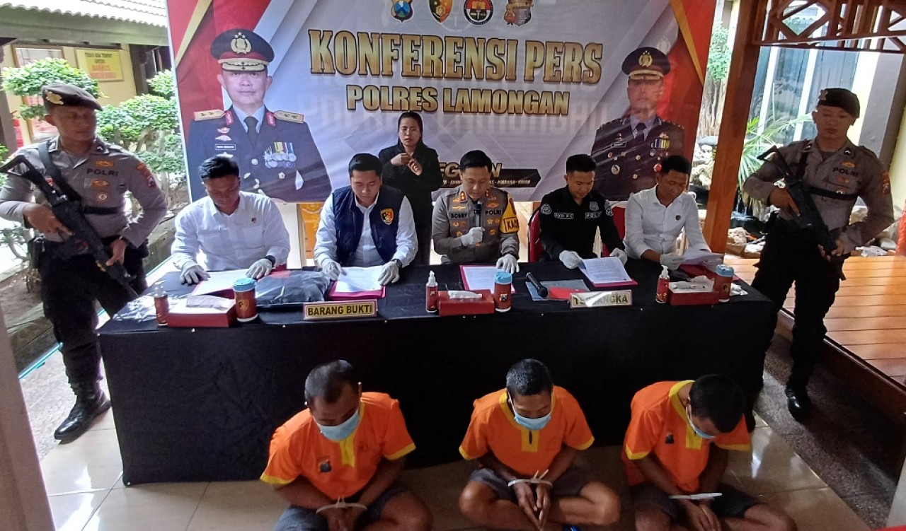 Spesialis Pembobol Minimarket Lamongan - Gresik Dibekuk, Beraksi di 16 Alfamart