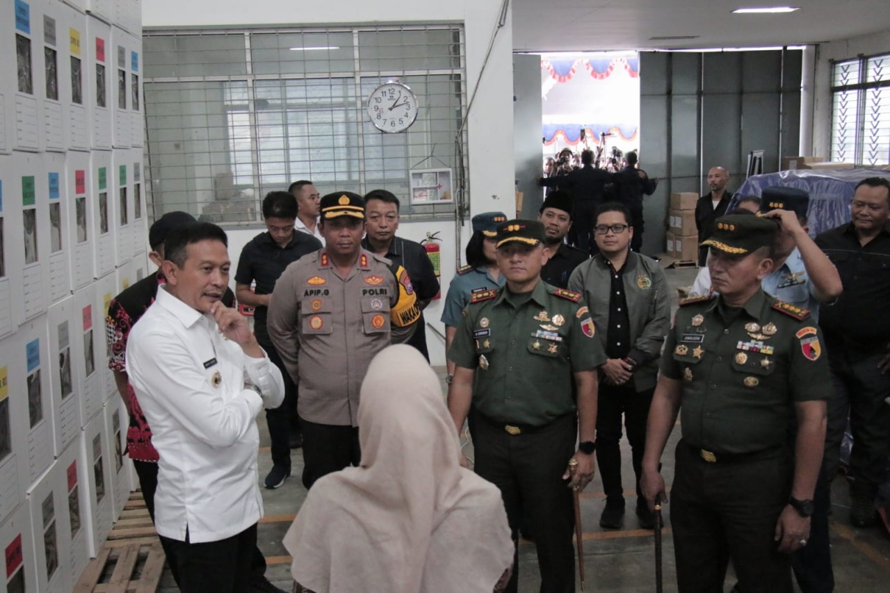 Pj Wali Kota Malang Instruksikan Nakes dan Ambulans Siaga saat Coblosan