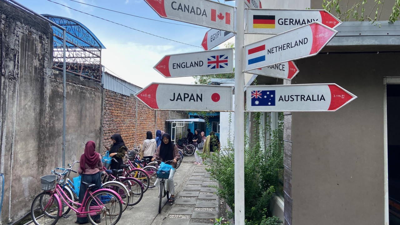 Tukang Becak di Kampung Inggris Pare Jago Speaking English, Opo Iyo Cah?