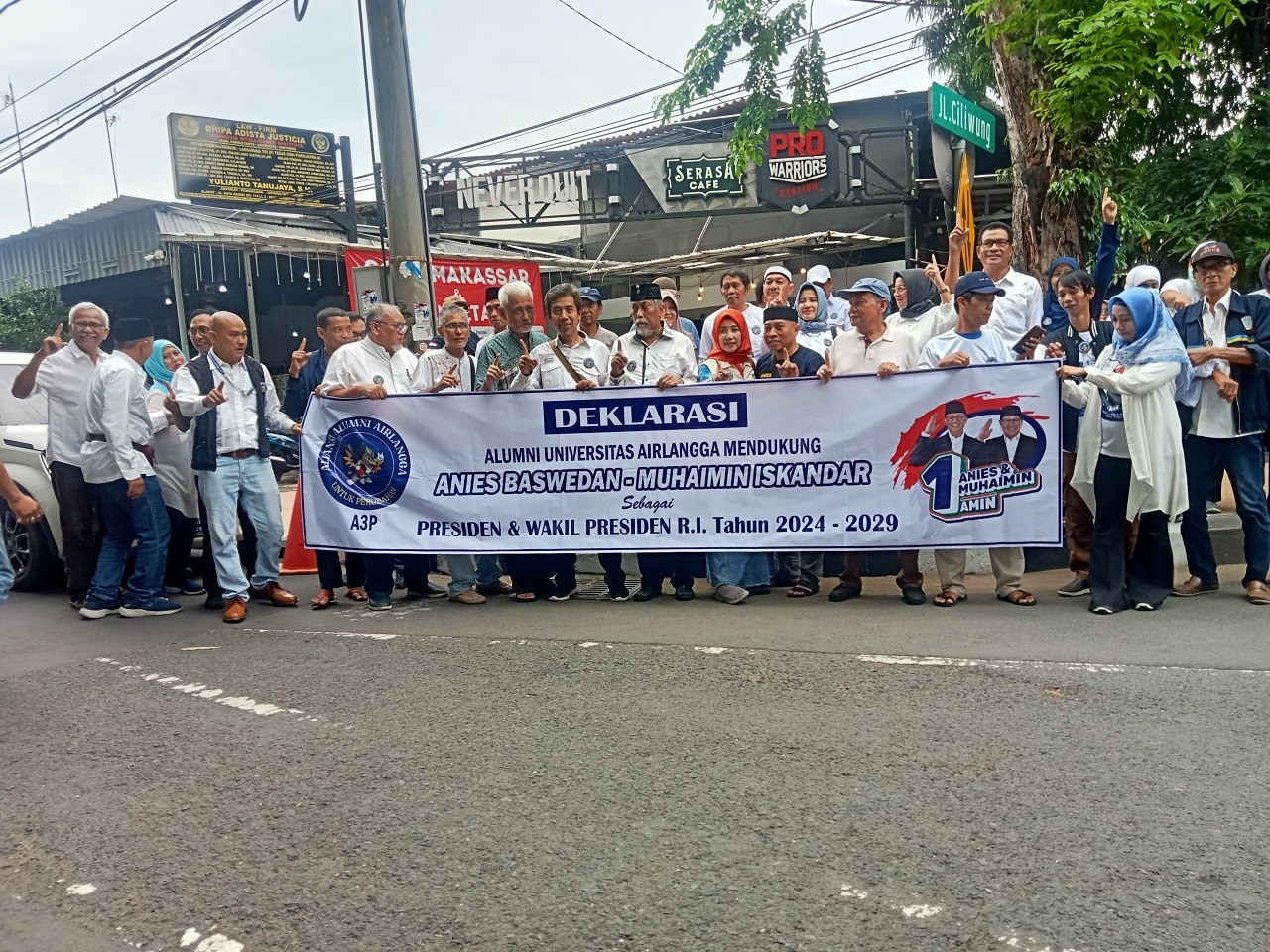 Deklarasi Aliansi Alumni Airlangga untu Perubahan (A3P) mendukung paslon AMIN. (Foto: Haryo Agus/jatimnow.com)