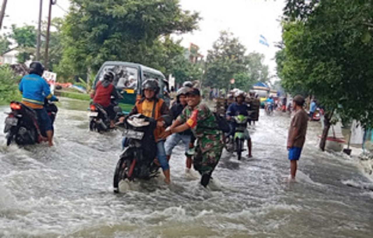 Kondisi banjir di Desa Munggugianti. (Foto: GS for jatimnow.com)