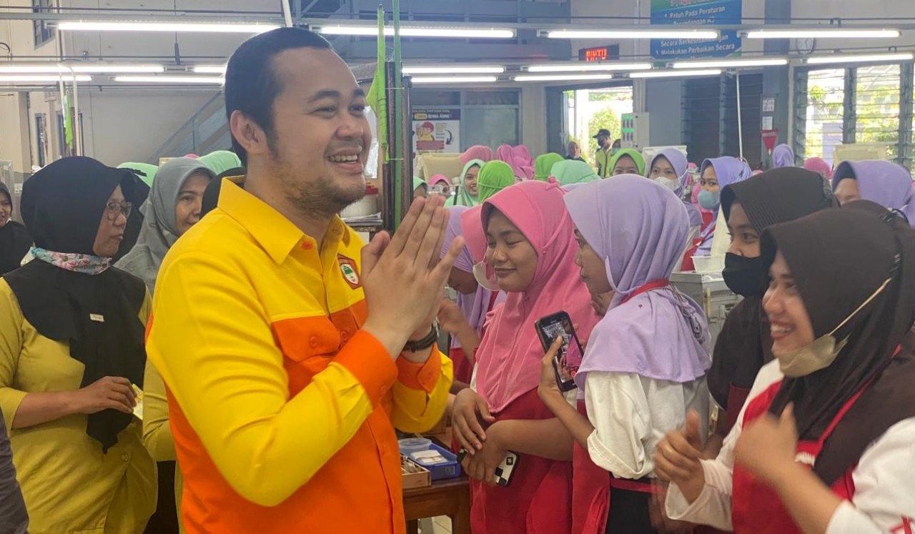 Ribuan Buruh Rokok di Jatim Titip Pesan ke Ketua Projo: Matur Nuwun Jokowi!