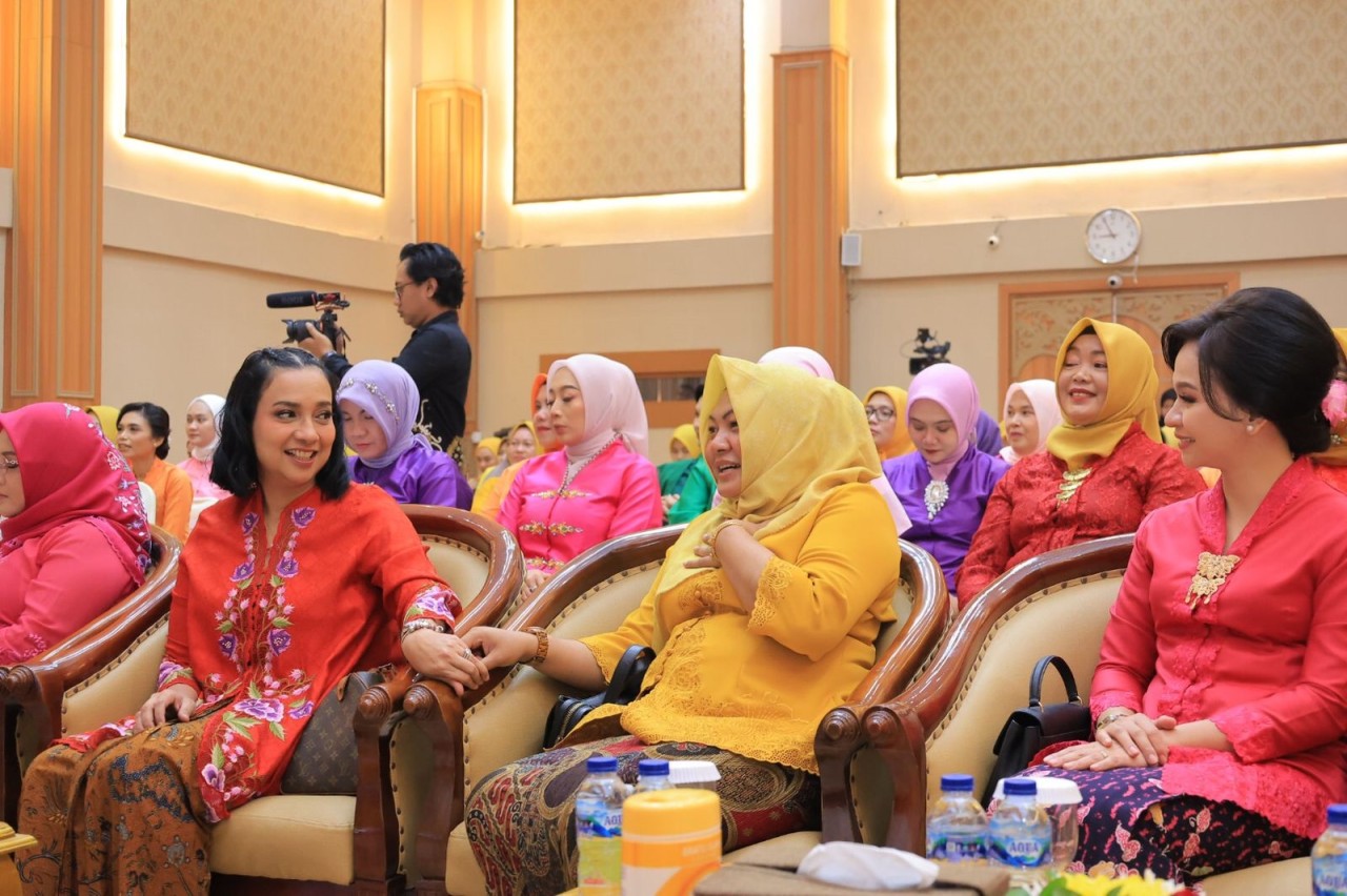 IKBP Kanwil Kemenkumham Jatim dalam acara Ngobrol Cerdas bersama Shahnaz Haque. (Humas Kemenkumham Jatim)