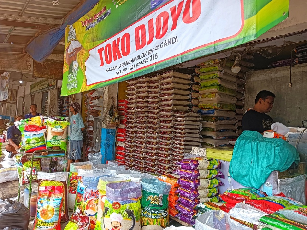 Harga Beras di Pasar Larangan Sidoarjo Melesat, Tetap Dibeli Walau Sambat