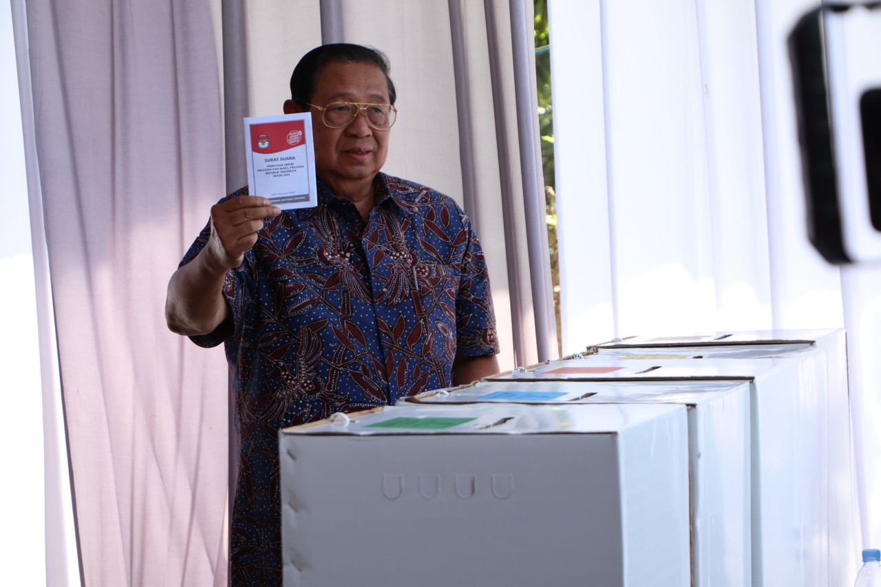 SBY dan Keluarga Nyoblos di TPS 16 Ploso Pacitan, Tak Sekadar Tanggung Jawab