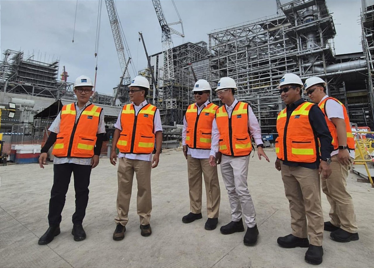 Menteri Energi dan Sumber Daya Mineral (ESDM) Arifin Tasrif saat melakukan kunjungan ke Smelter PT Freeport Indonesia (PTFI) di Kawasan JIIPE, Gresik, Kamis (29/2/2024). (Foto: Humas PTFI for jatimnow.com)
